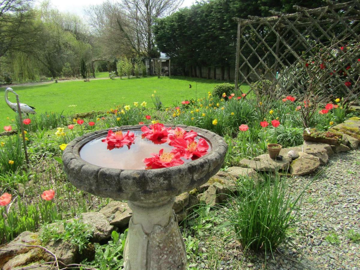 Fermette Dans Les Pays De La Loire Villa Ize Exterior photo